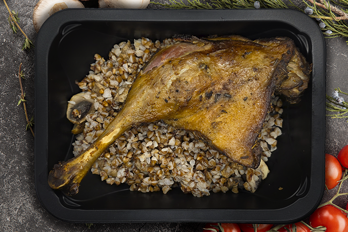 

Утиная ножка с гречкой и грибами, 300г