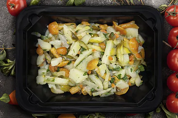 Салат Лукошко с грибами, 300г